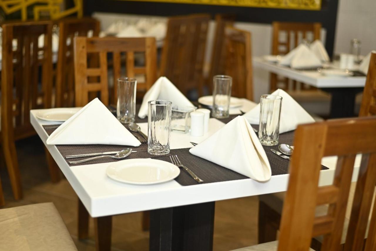 Hotel Rimi International Agartala Dış mekan fotoğraf