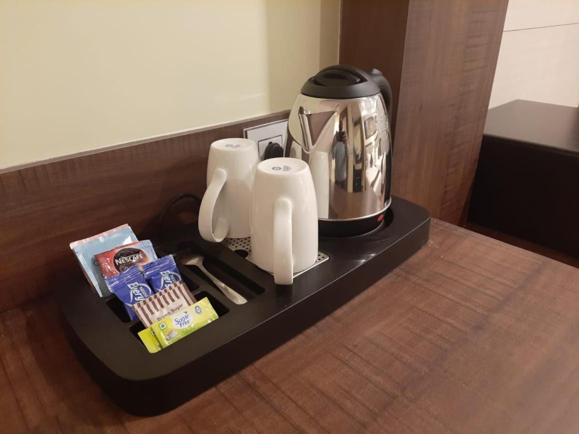 Hotel Rimi International Agartala Dış mekan fotoğraf